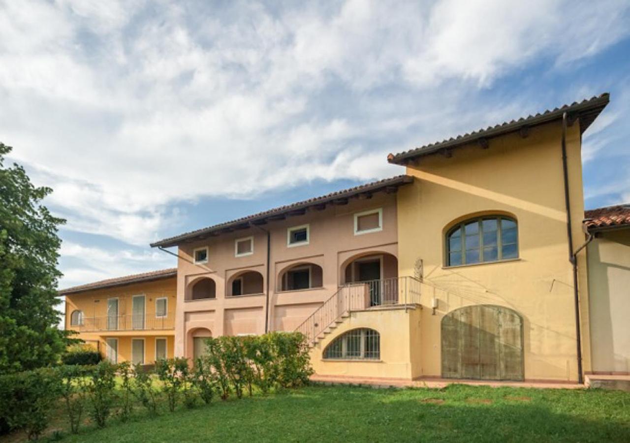 דירות נובלו Charming Loft Golf Club Barolo מראה חיצוני תמונה